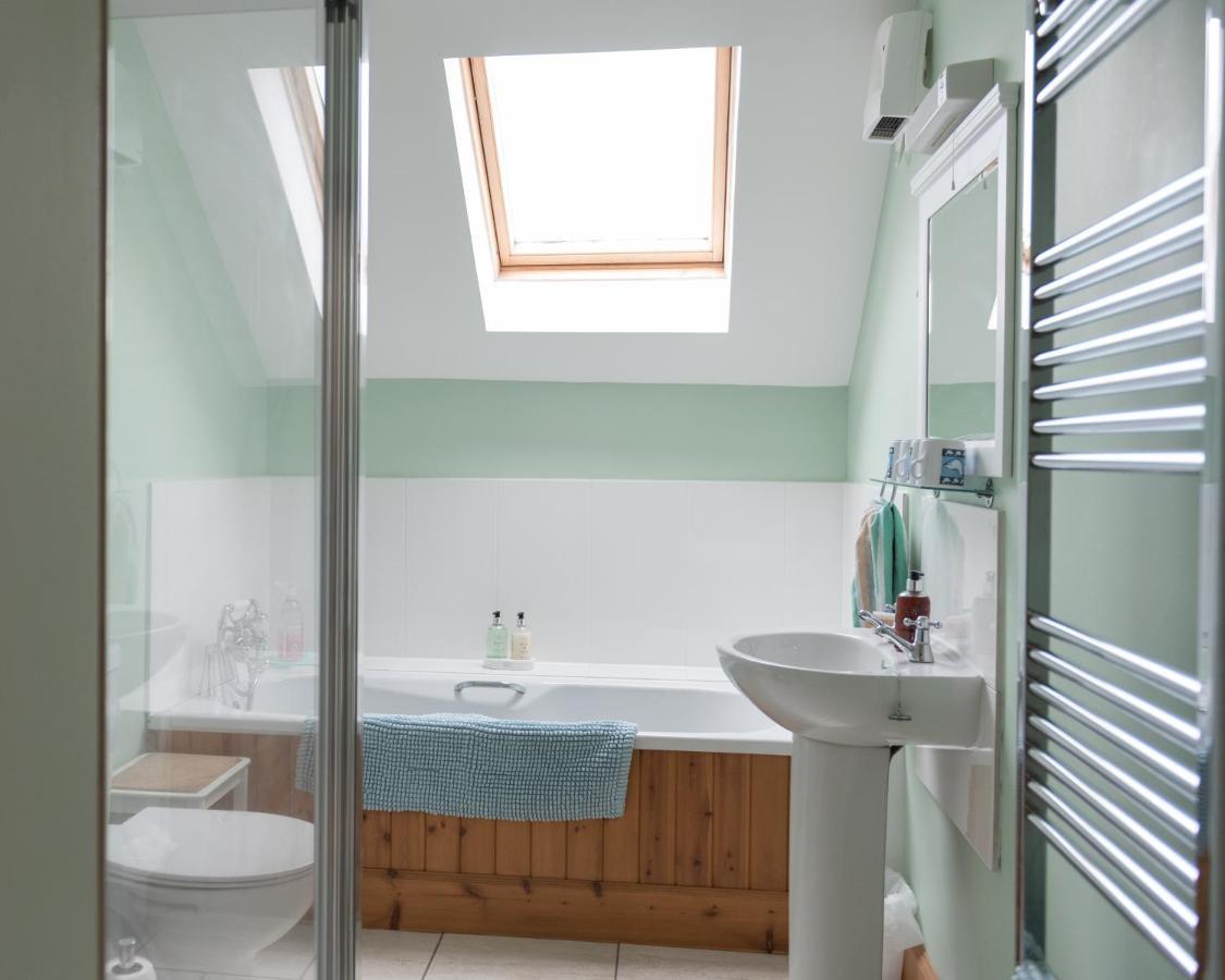 Coachmans Bothy - 50m From The