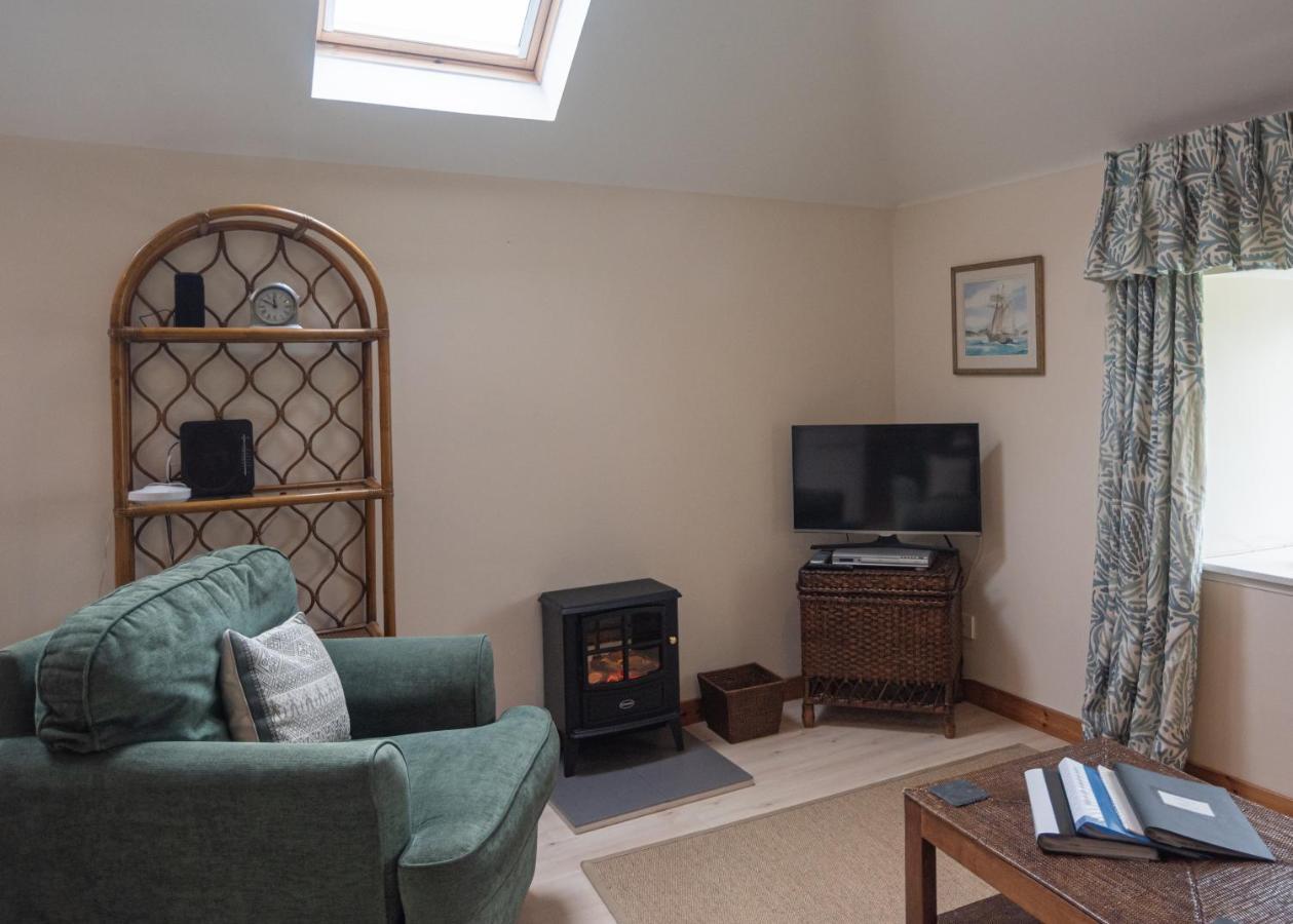 Coachmans Bothy - 50m From The Port Appin