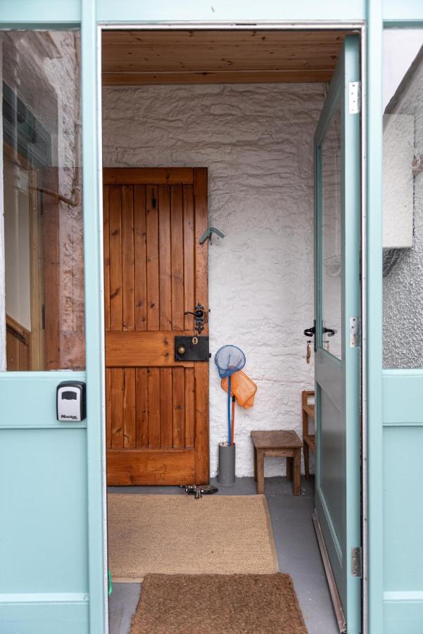 Coachmans Bothy - 50m From The Port Appin